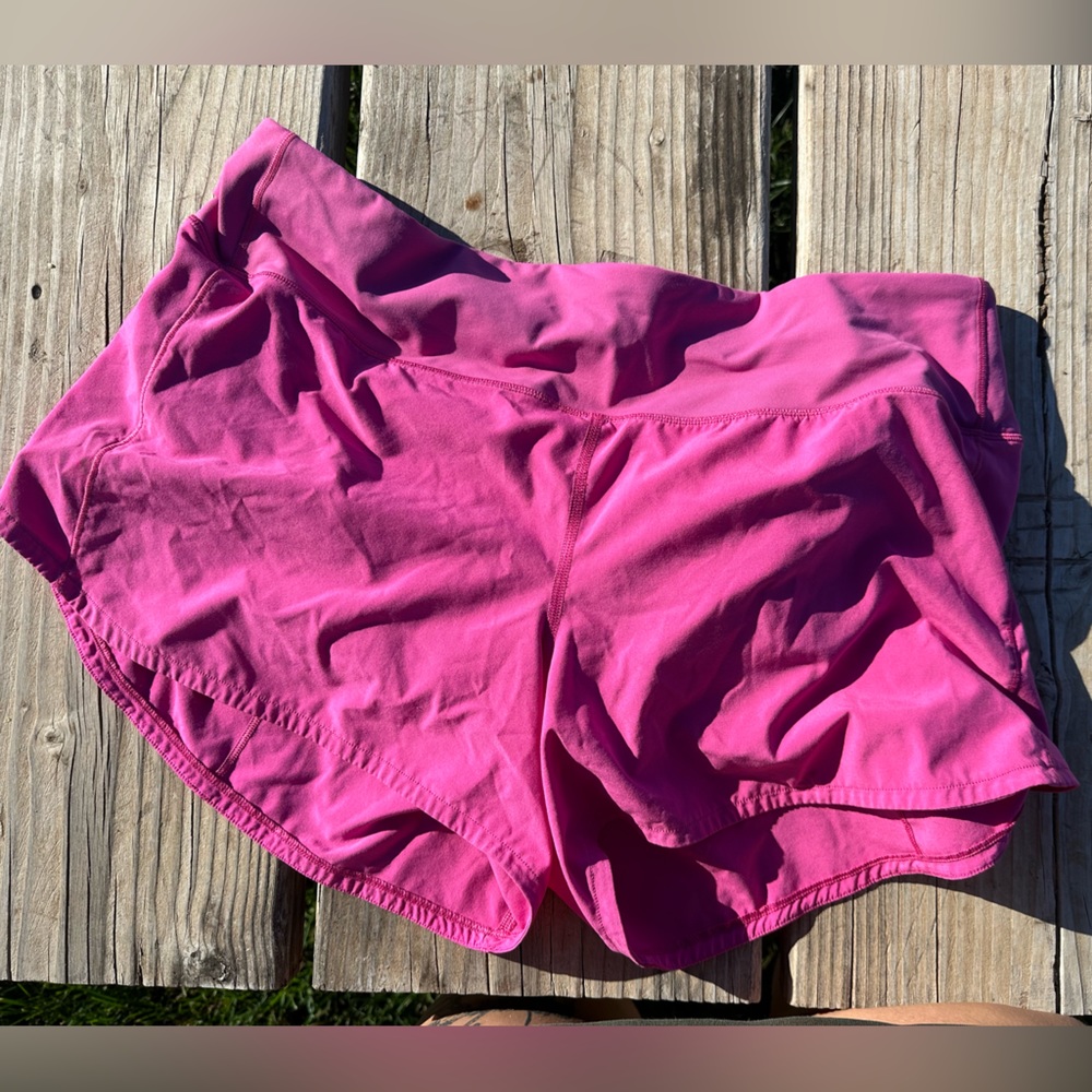 LULULEMON SIZE 14 SPEED UP SONIC PINK SHORTS